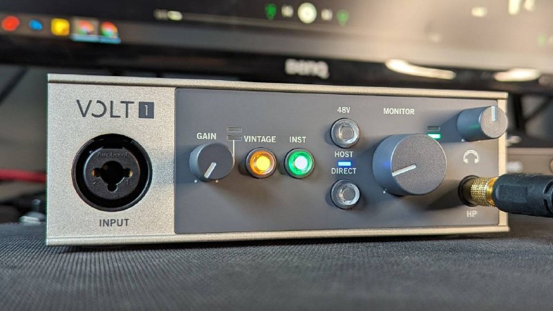 Dynaudio BM5 mkIII студийные мониторы, Universal Audio Volt 1 аудиоинтерфейс 3