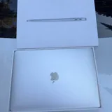 MacBook Air 13 дюймов (2020), M1, 8 ГБ, SSD 256 ГБ 1