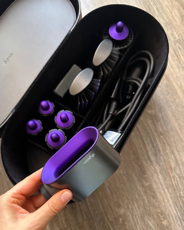Dyson Airwrap Complete – лучший стайлер для волос 5