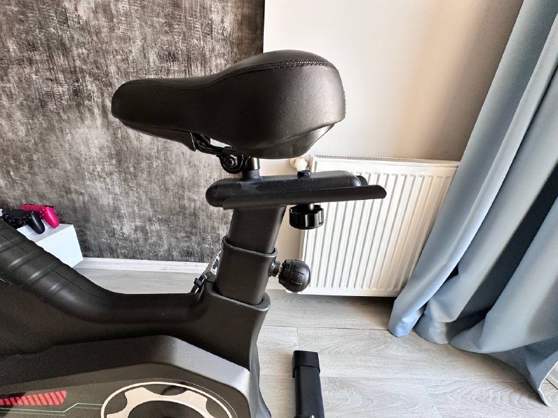 Велотренажёр для домашних тренировок 3