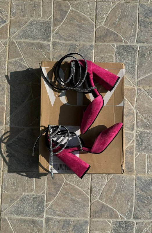 Туфли цвета фуксия на устойчивом каблуке 2