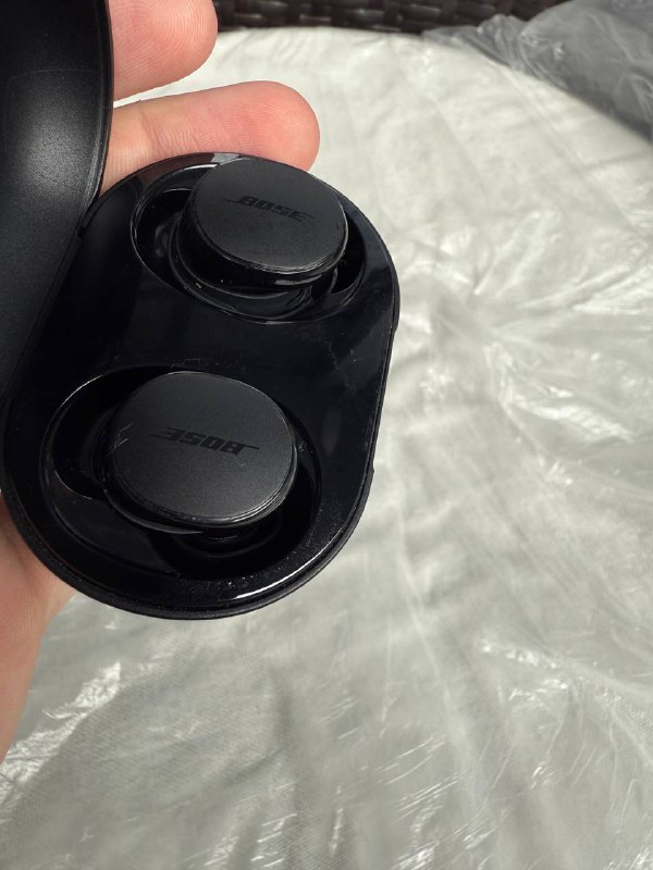 Наушники Bose с кейсом и шнуром 3