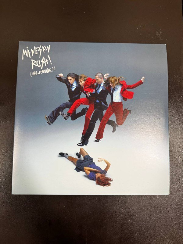 Клавиатура Logitech K380 Bluetooth, виниловые пластинки Imagine Dragons, Billie Eilish, Måneskin 5