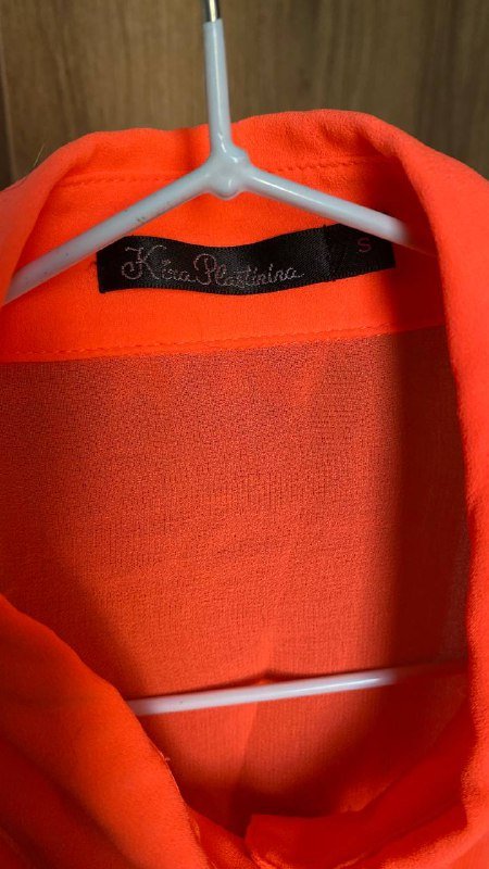 Женские брюки, платье и блузка, детская кофточка, трусы для собаки 6