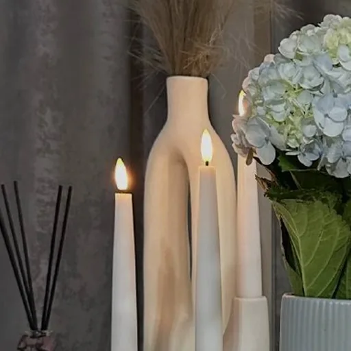 Подсвечник JYSK, свечи JYSK