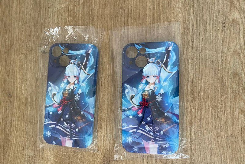 Чехлы на iPhone 14