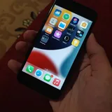 iPhone 7 Black, 128 GB 3