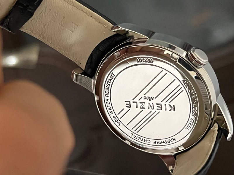 Оригинальные немецкие часы KIENZLE с швейцарским механизмом 6