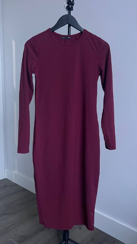 Платья Zara зеленое, бордовое, красное, синее 3
