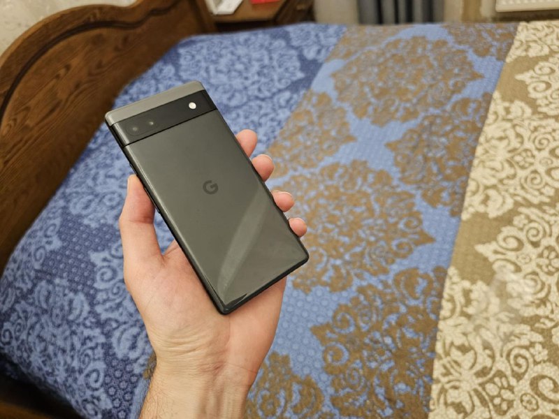 Google Pixel 6a 5