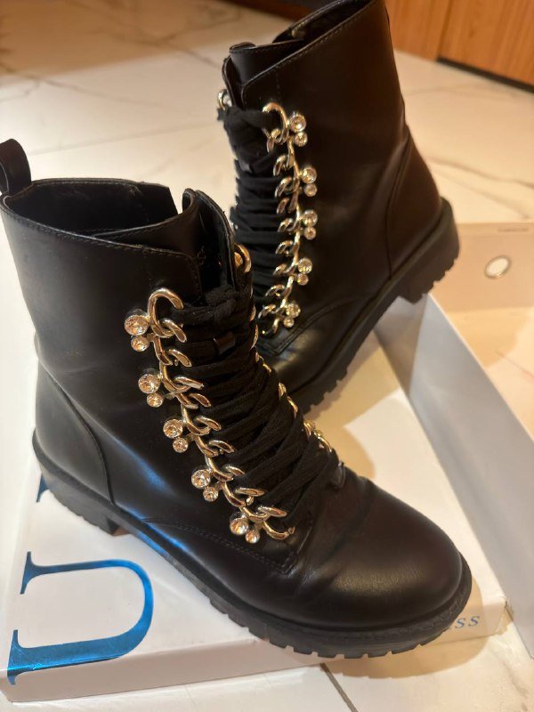 Ботинки Guess 38 размер 3