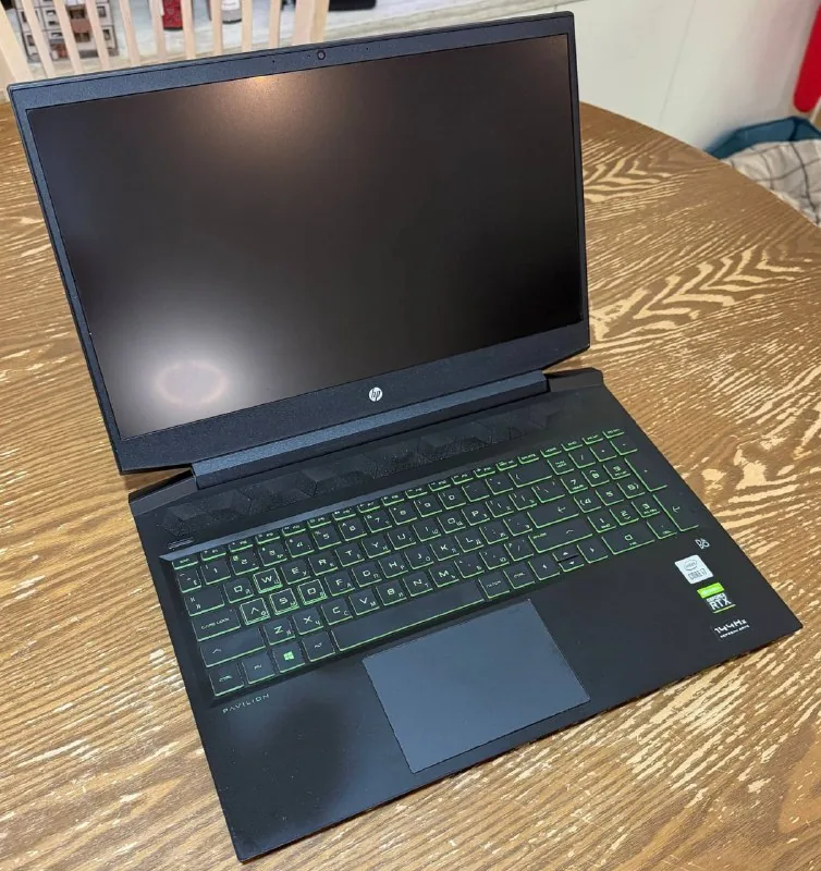 HP Pavilion Gaming 16-a0xxx 1