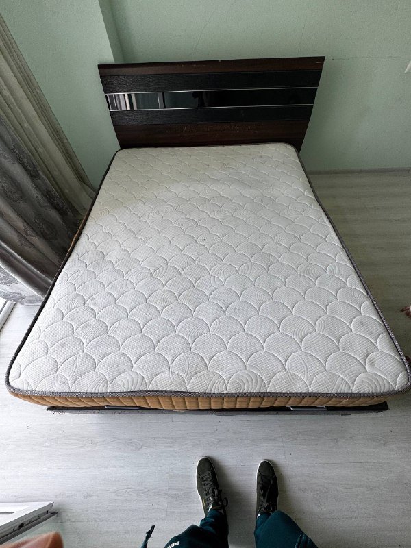 Кровать детская с матрасом, стол, двуспальный матрас 3