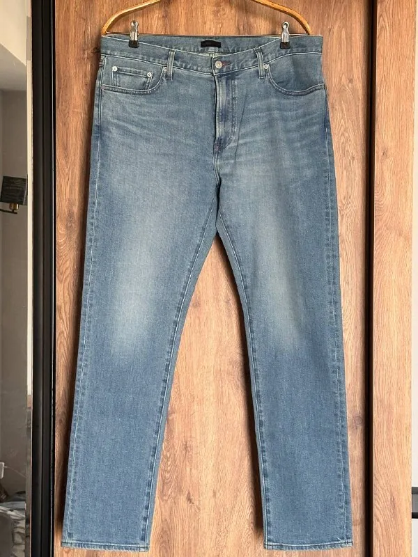 Джинсы Uniqlo 1