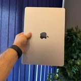 MacBook Air M3 Starlight 4
