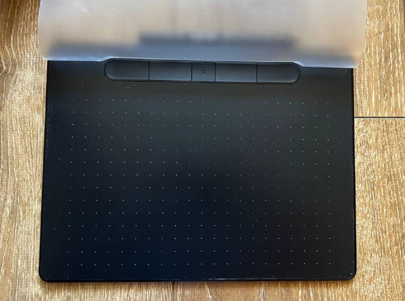 Графический планшет Wacom Intuos S со стилусом и пленкой 2