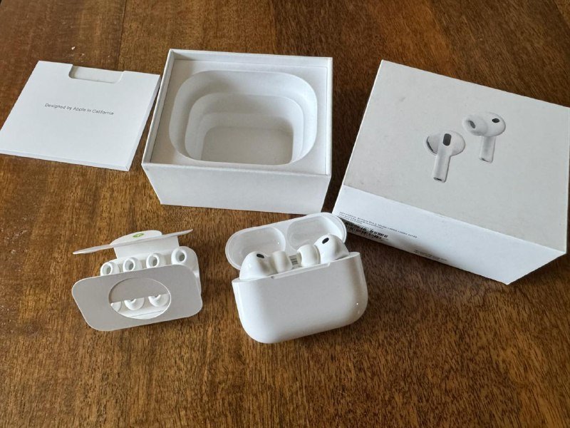 Apple AirPods Pro 3 новые наушники