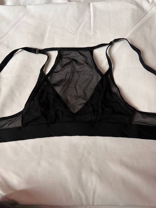 Курточка тедди Pull & Bear, Зипка adidas, Спортивные топы и джемпер COS 6