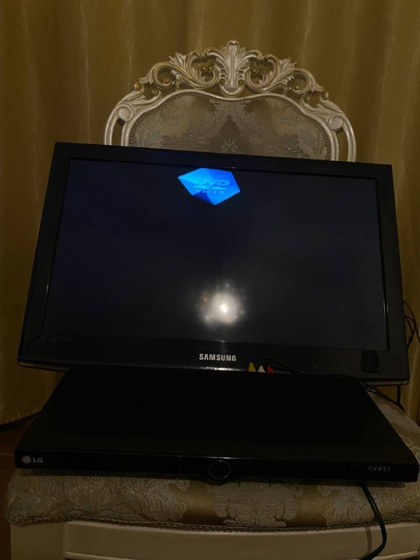 LG DVD CD плеер DV490