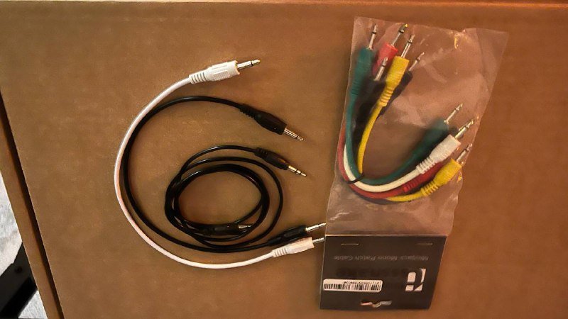 Behringer Model D аналоговый монофонический синтезатор 2