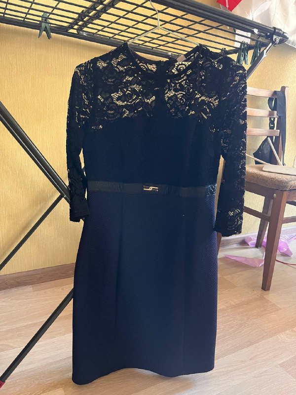 Йога-коврик, Массажный мячик, Пиджак Reserved, Кофта Bershka, Платье Oodji, Бархатное платье, Лонгслив, Джинсы скини, Юбка-карандаш 5
