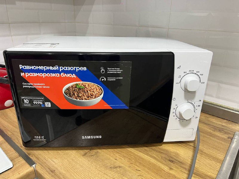 Микроволновка Samsung