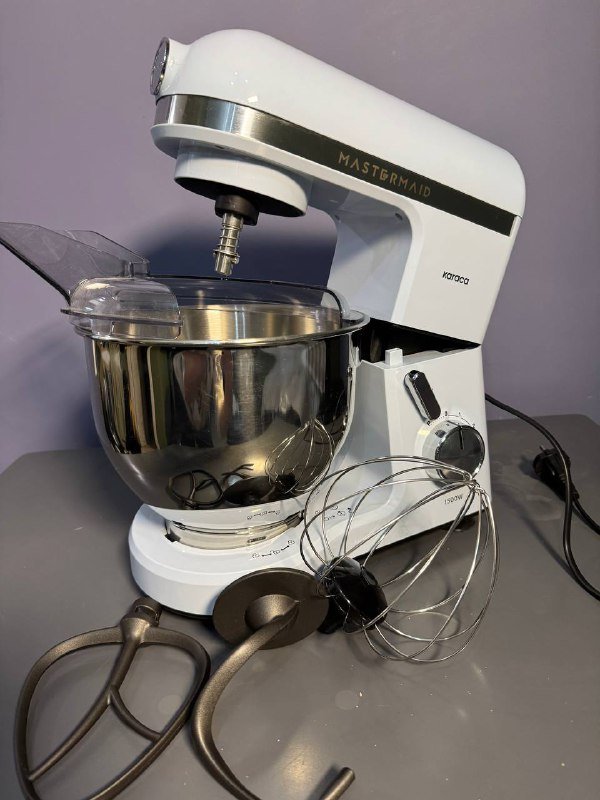 Планетарный миксер с насадками для теста