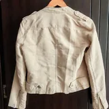 Джинсовка H&M, куртка-каสูха H&M, ветровка Esprit, рубашка Quechua, куртка Icepeak 4