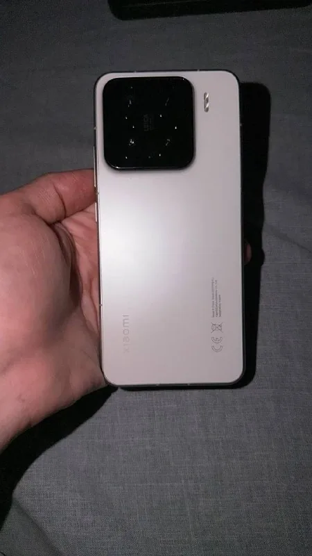 Xiaomi 15 белый 16/512 1