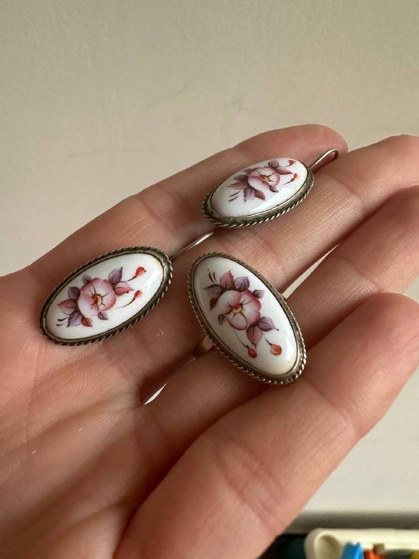 Винтажное кольцо и серьги с финифтью и горячей эмалью 6