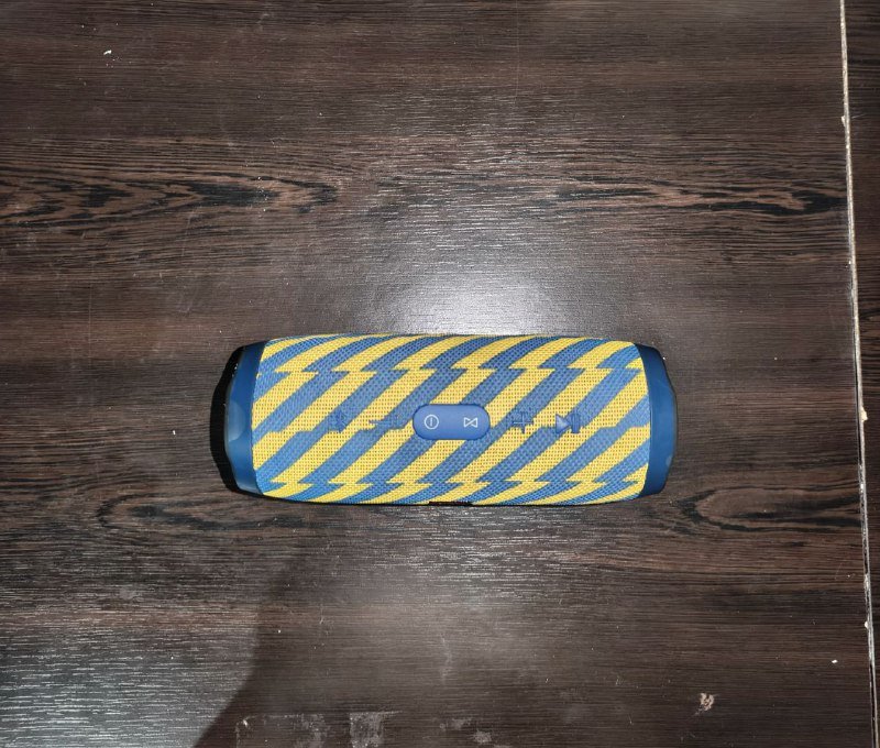 Bluetooth-колонка JBL Charge 3 2