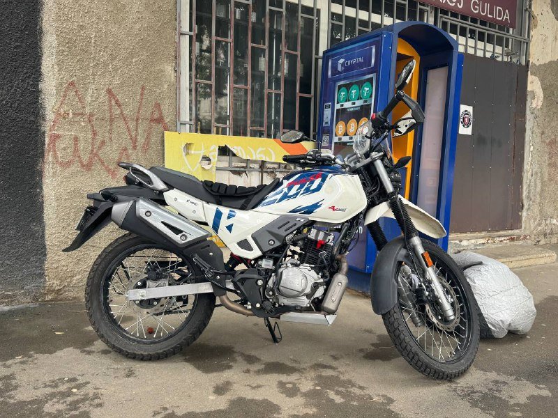 Hero Xpulse 200V мотоцикл 2023 года 2