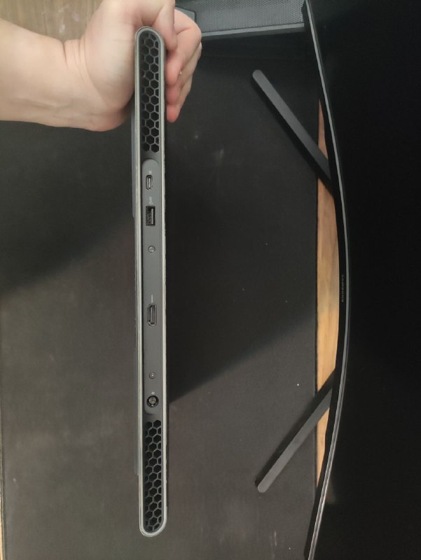 Игровой ноутбук Dell Alienware M15 R5 6
