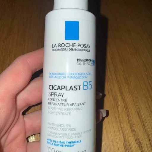 Регенерирующий спрей для кожи Cicaplast B5 La Roche-Posay