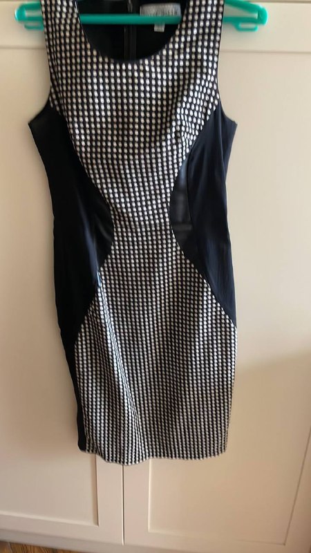 Dress size 38