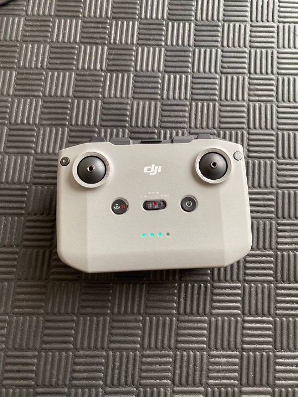 DJI Mini 3 Fly More Combo дрон с аксессуарами 3