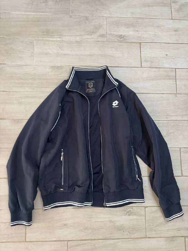 куртка, пиджаки и кроссовки Nike Air, Asics 5