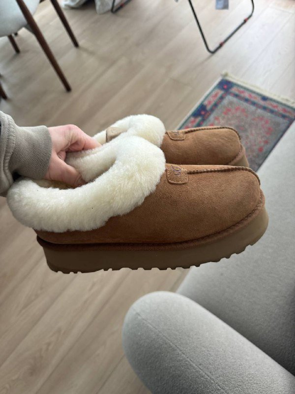 Безрукавка Nike, Лонг Zara, Джинсы Stradivarius и H&M, Жакет Zara, Свитер H&M, Брюки Bershka, Угли с мехом 8