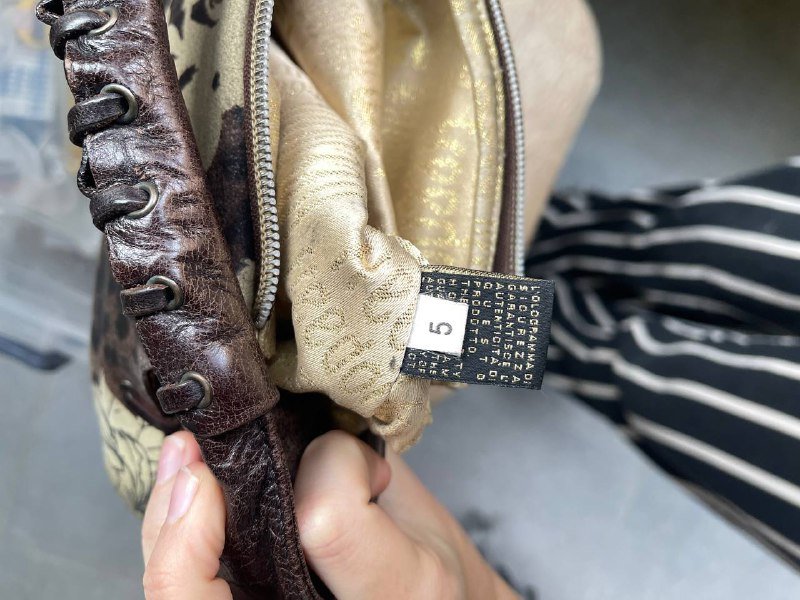 Сумочка Roberto Cavalli из натуральной кожи 3