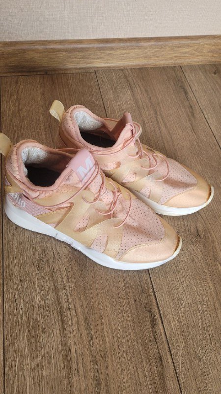 Кроссовки 24,5 см 4