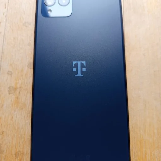 T Phone Pro 5G (6/256 GB)