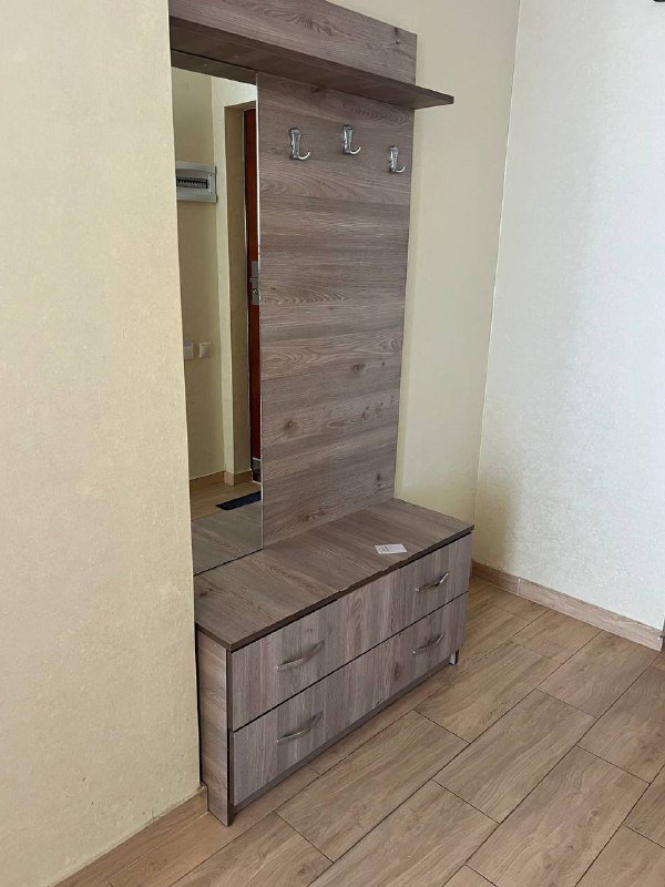 Кухня стол стулья, кровать с матрасом и шкаф, тумба под ТВ, тумба прикроватная, вешалка 6