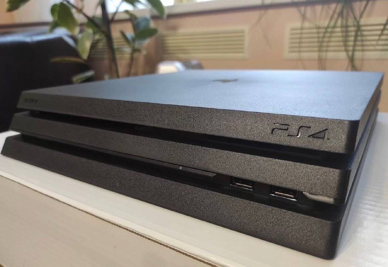 PS4 PRO