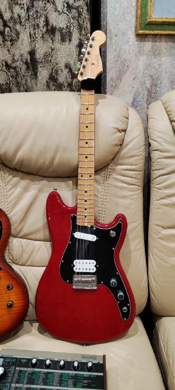 Fender Duo-Sonic, Schecter Omen-II, Korg Microkorg, VOX vt20x 3