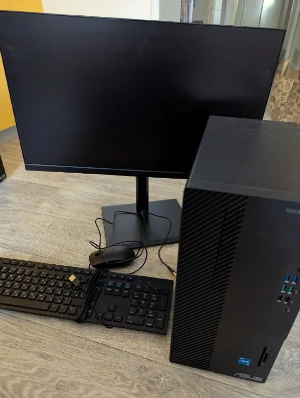 Десктоп с Intel Core i5-12400, мышь, клавиатура