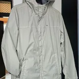 Ветровки Gelert и Tommy Hilfiger 4