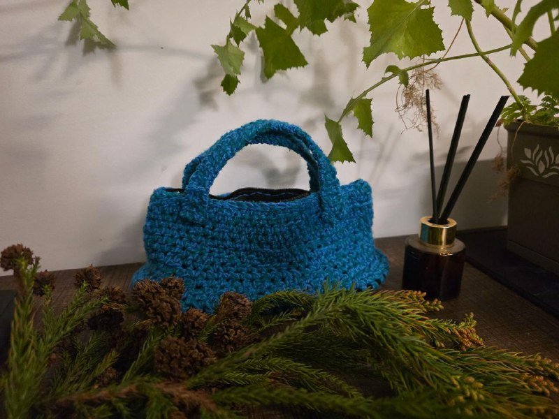 Вязаная сумка ручной работы