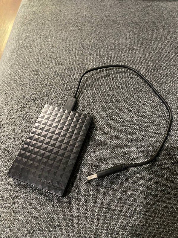 Внешний жесткий диск Seagate Expansion 2TB 2