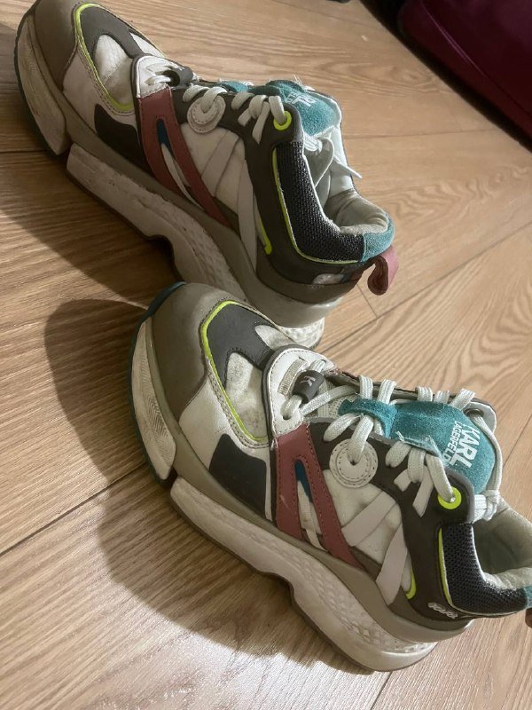 Кроссовки Karl Lagerfeld, размер 36