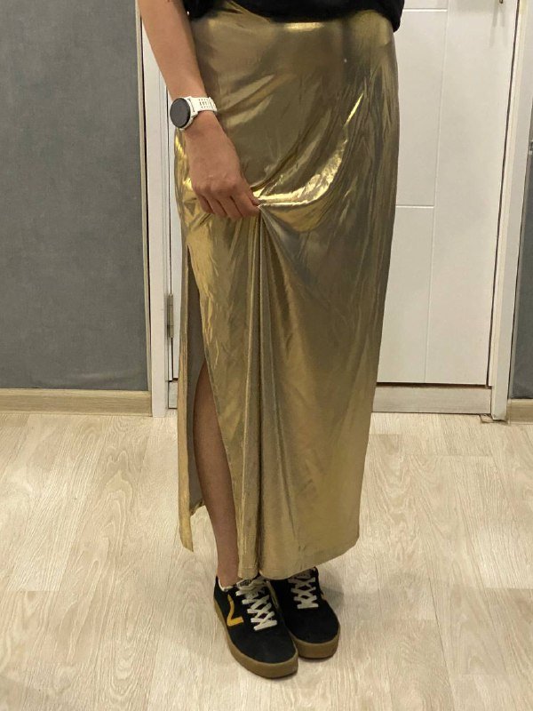 Плотный пиджак размера М, золотистая юбка, кремовая юбка, джинсовая юбка 5